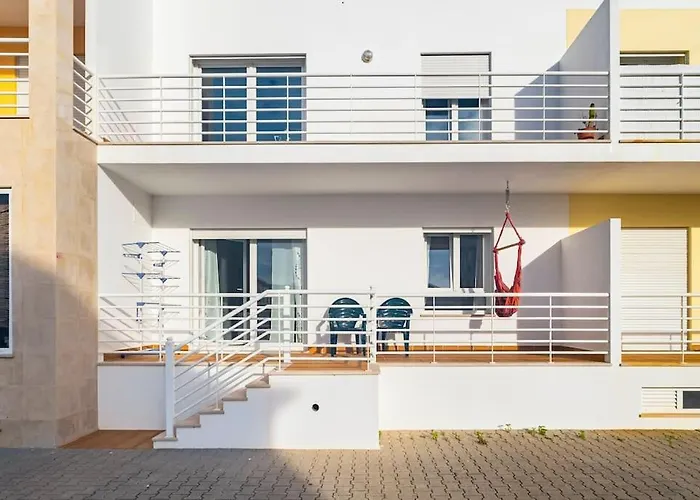 Baleal Beach Apartment *